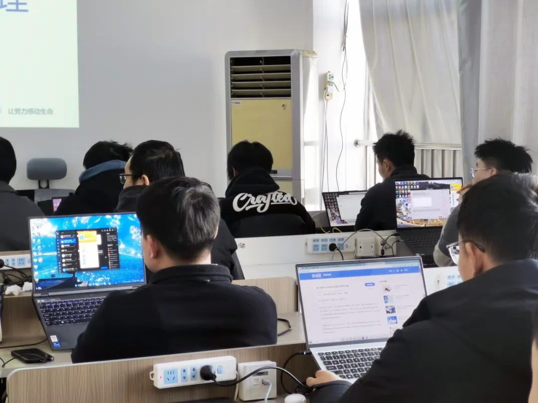 青岛IT培训--中享思途